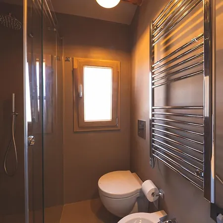 Triskelis Luxury 46 Apartment