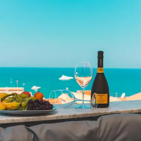 Triskelis Luxury 46 Cefalu